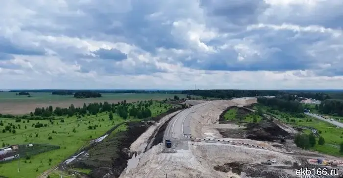 In the Sverdlovsk region, a new bridge will be opened ahead of schedule over the railway crossing, where there have always been huge traffic jams.
