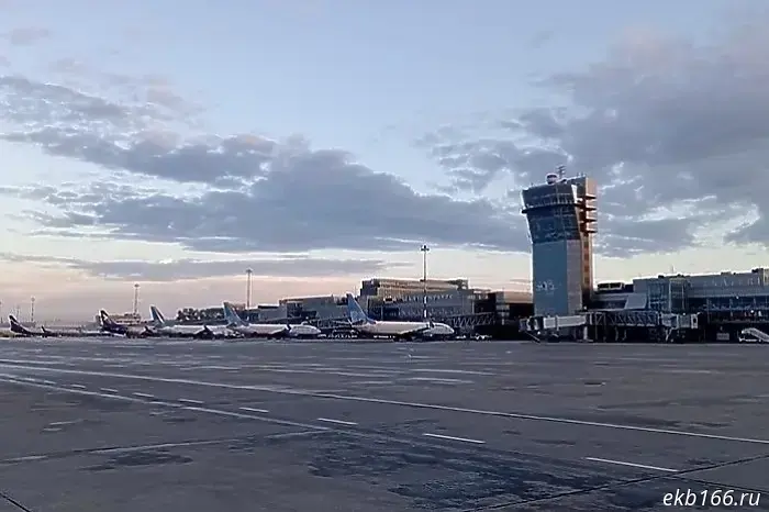 The flight from Yekaterinburg to Turkey was delayed by 16 hours.