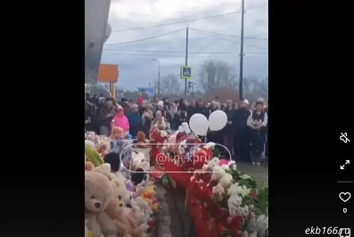 Родители девочки, которая выжила в Ревде, поделились информацией о семье, в которой погибли сестры.