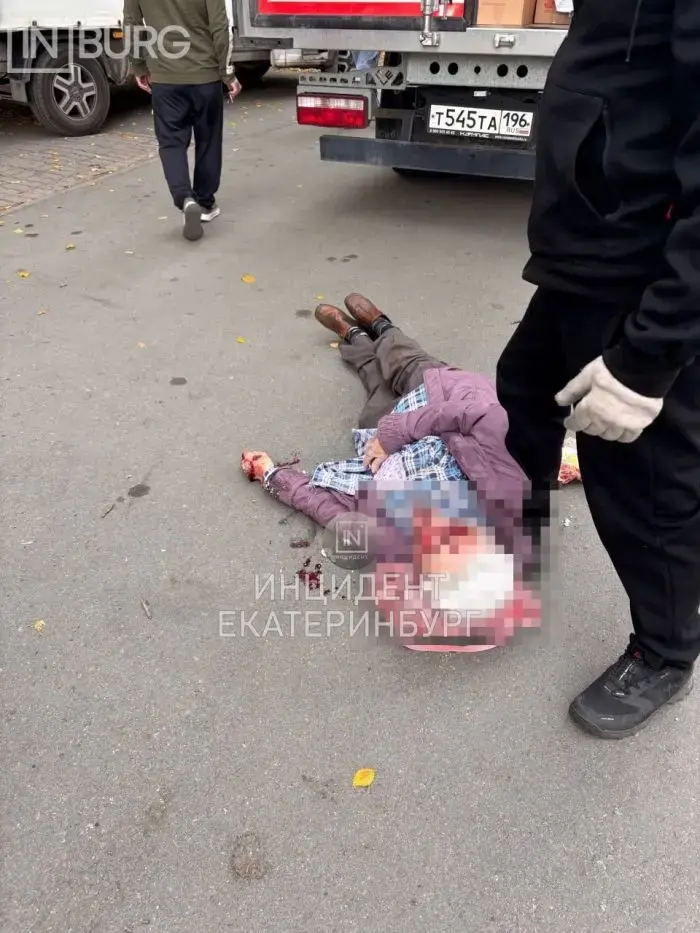 "Granny is in bad condition." On Palmiro Togliatti Street, a Gazelle hit an elderly woman.