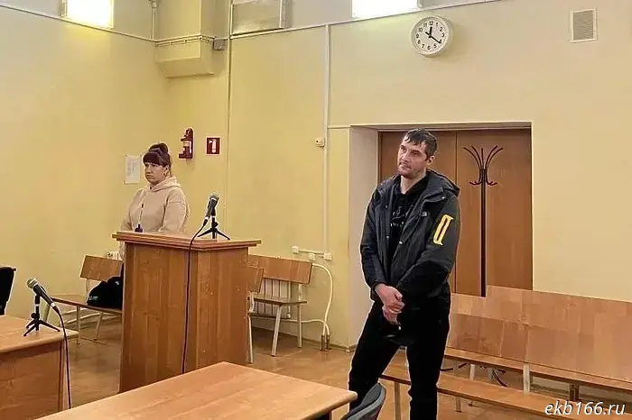 Свердловчанка нанесли удар ножом своему мужу, но не была задержана.