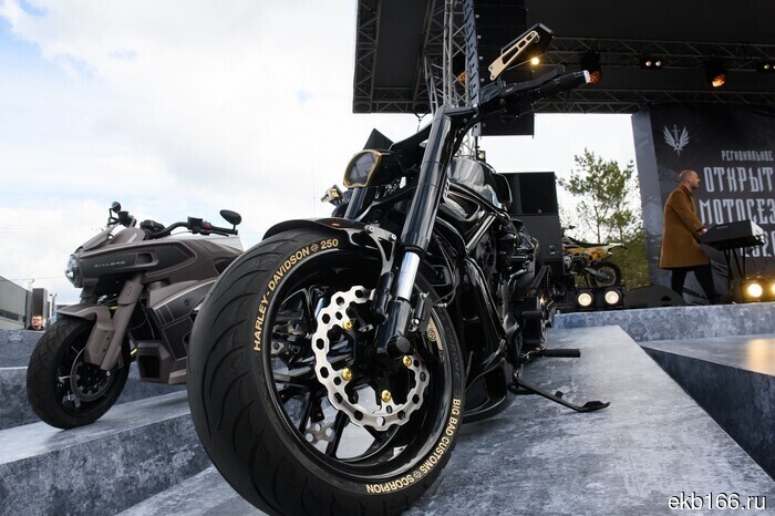 В Екатеринбурге состоялось официальное открытие мотосезона (ФОТО)