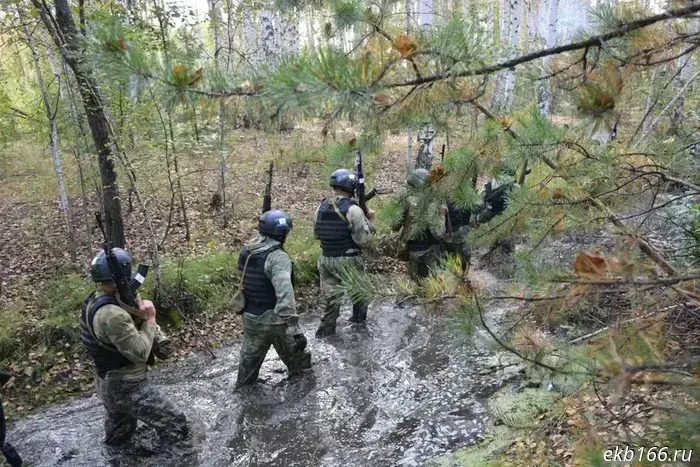 "For courage and heroism." The "Rossy" special forces unit of the Sverdlovsk GUFSIN celebrates its 35th anniversary.