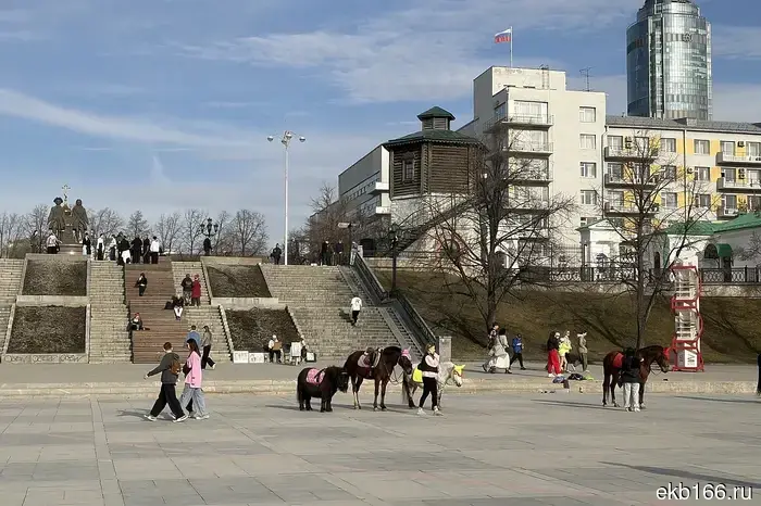 Unknown individuals spread a fake about the declaration of a military alert in Yekaterinburg.