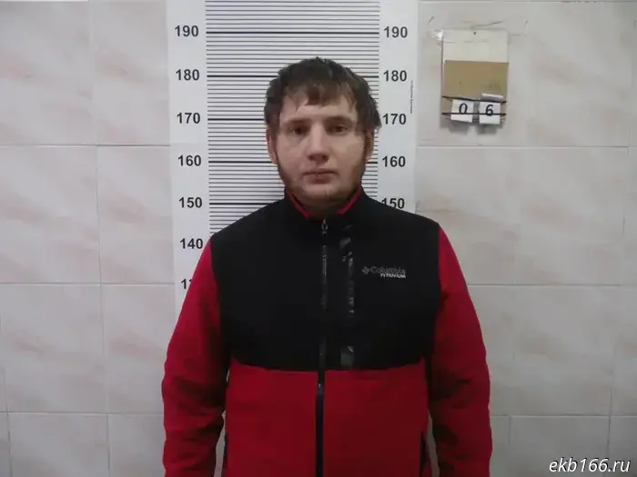 "Money from the cash register!" "The district boss" arrested in Yekaterinburg for attacking a parcel pickup point employee