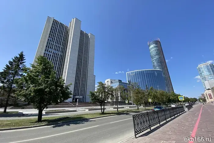 Декан факультета политологии Уральского федерального университета стал работать в Белом доме.