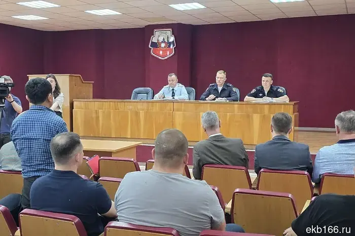 After the tragedy near Bolshoy Zlatoust, security forces in civilian clothes are monitoring the bus drivers.