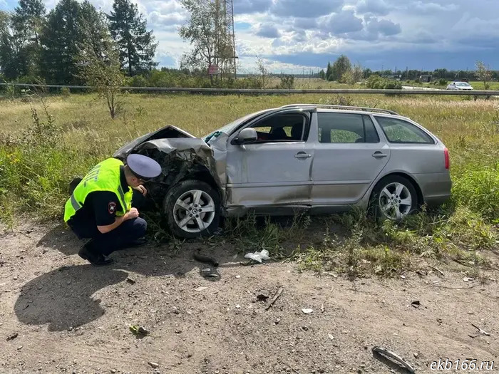 Three people were injured due to a driver's inattention near Kamensk-Uralsky (PHOTO)
