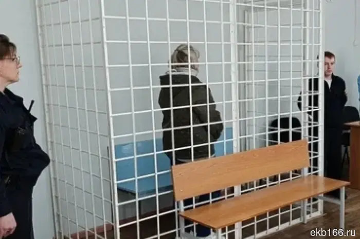 Опекуншу из Новой Ляли, которая делала из детей «гуинпленов», приговорили к длительному сроку лишения свободы.