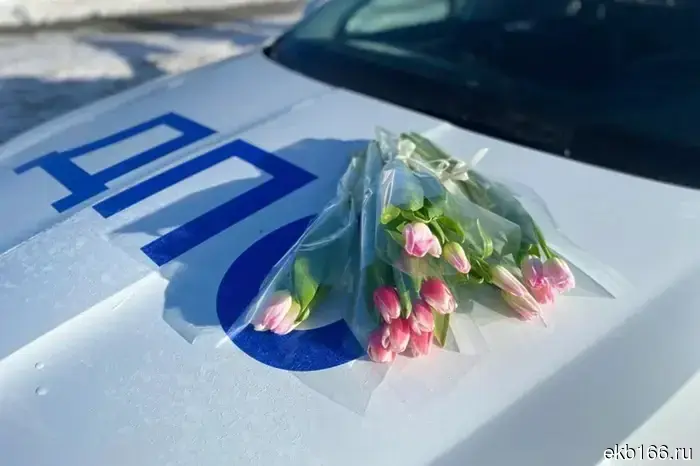 Полицейский на Урале был уволен за то, что проверил данные водителя в базе по личной просьбе (ФОТО)