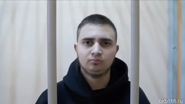 An unemployed man and a handyman beat a student on Vainer, forcing him to transfer 800 rubles.
