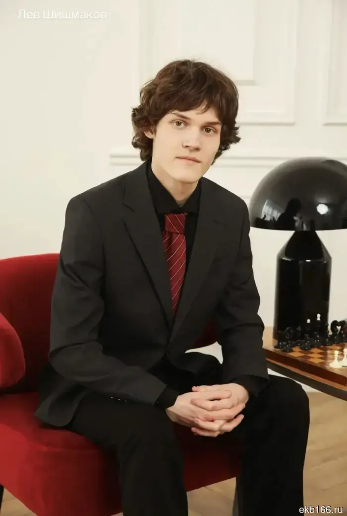 The only Sverdlovsk "two-hundred-pointer" in physics and mathematics turned out not to be from Yekaterinburg.