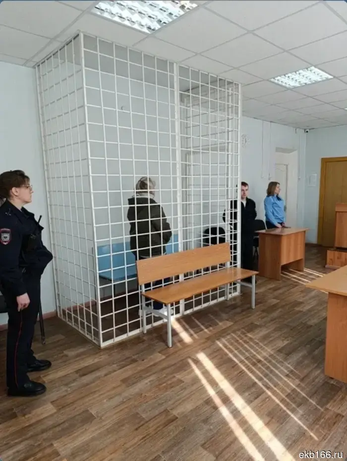 The guardian from Nova Lyalya, who turned children into "guinplens," was sentenced to a long term.