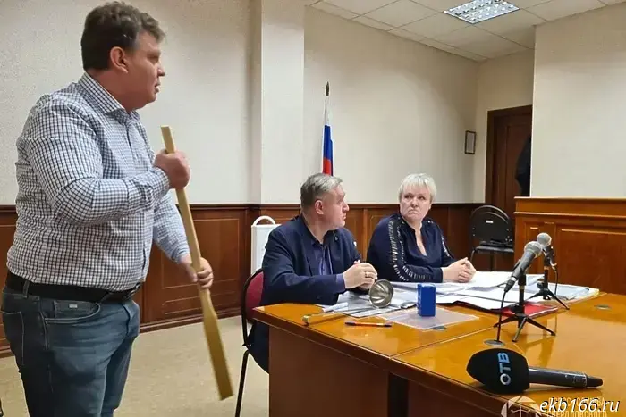 A student of UrFU's SUNC won 100,000 rubles in court from the catering provider over their food poisoning.