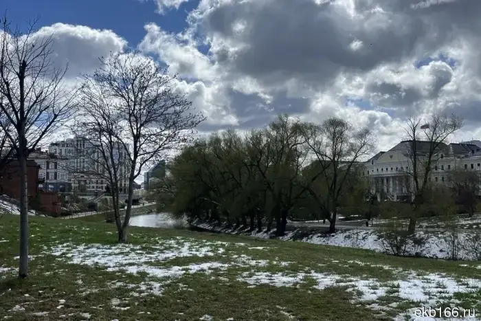 Метеоролог поделился, какой будет погода в Свердловской области в апреле.