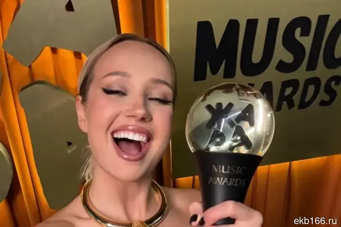 "Under the guise of romance." Maslennikov's ex-girlfriend accused Klava Koka of stealing her man.