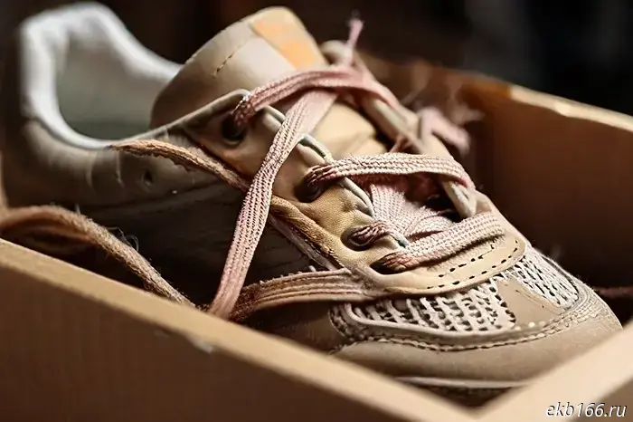 All stores of the Zenden shoe chain will close in a major Ural city.