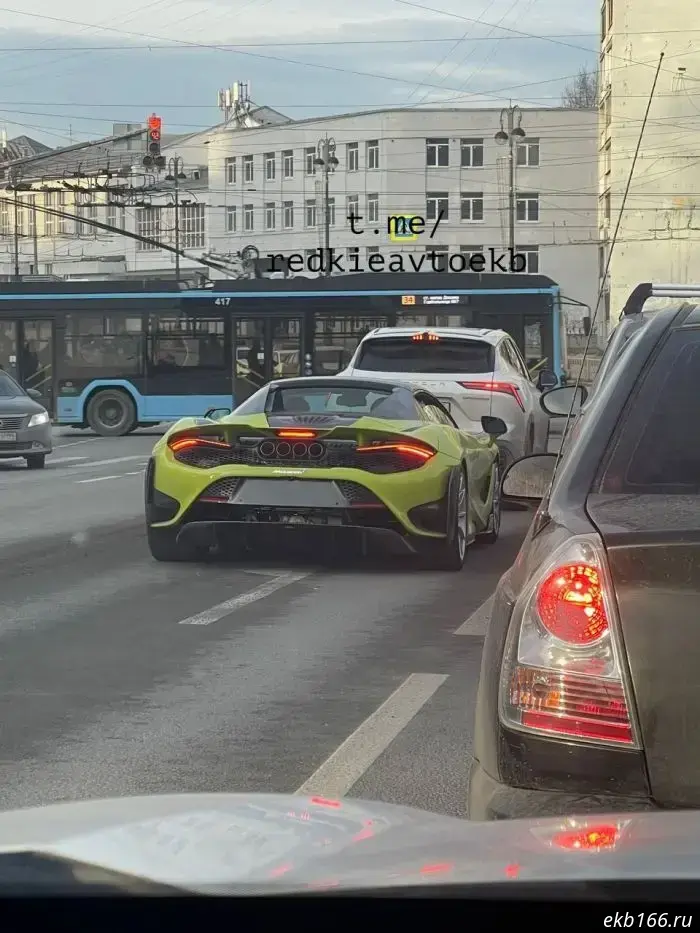 В Екатеринбурге была замечена машина для апокалипсиса.