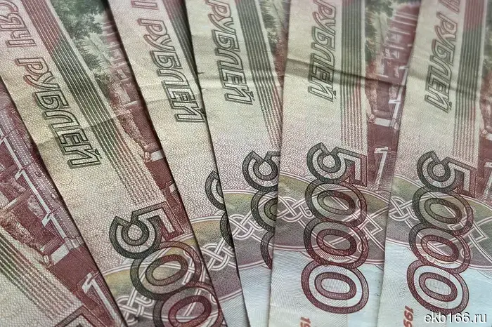 Мэр Орла заявил, что средняя заработная плата жителей Екатеринбурга составляет 116 тысяч рублей.
