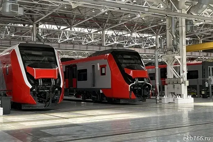 A high-speed rail line will be built between Yekaterinburg and Moscow.