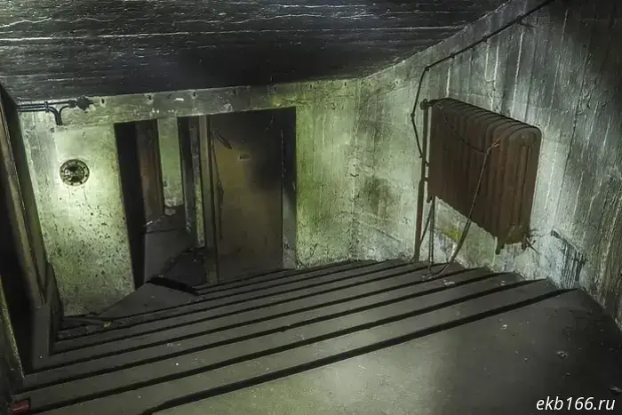 В домах Екатеринбурга обнаружили листовки, предназначенные на случай военных конфликтов.