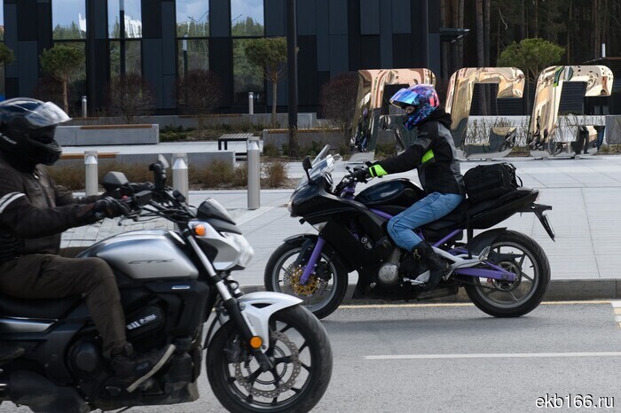 В Екатеринбурге состоялось официальное открытие мотосезона (ФОТО)