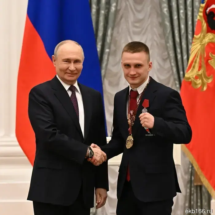 Путин в Кремле вручил награды чемпиону UFC Петру Яну и боксёрам RCC (ФОТО)