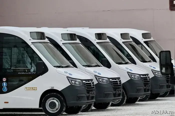 Свердловской области обещали новые автобусы для регионов.