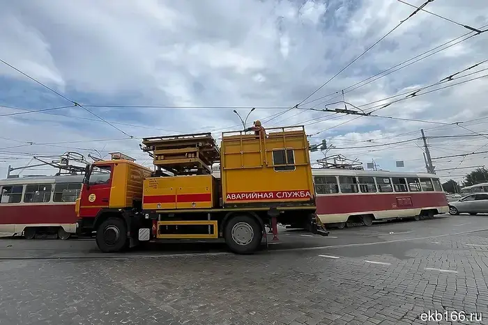 В Екатеринбурге трамваи могут снизить скорость до 10 км/ч.