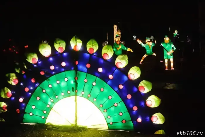 The "Kingdom of Magical Lights" festival opened in Mayakovsky Park. Photo report.