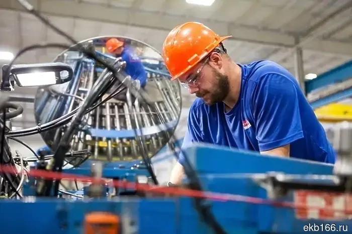 Крупный уральский завод сообщил о масштабных сокращениях.