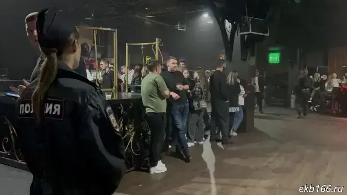 Security forces raided nightclubs in Yekaterinburg — photo