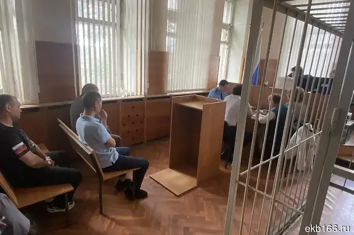 В Екатеринбурге бывшему руководству СИЗО №1 был вынесен приговор за побег осужденных.