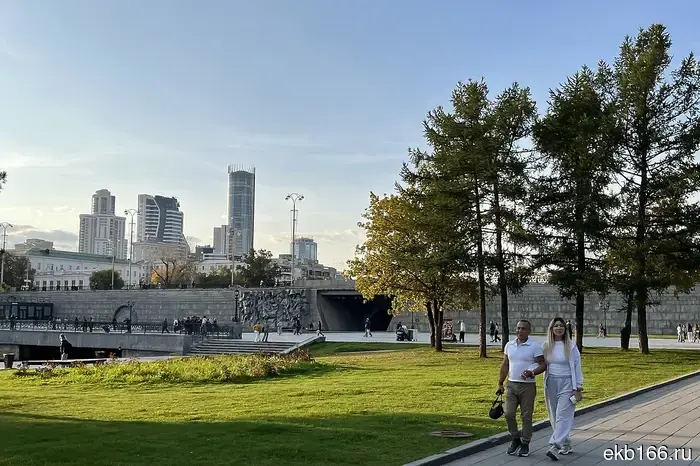 Синоптик озвучил, когда следует ожидать потепления в Свердловской области.