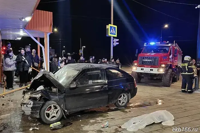 В Свердловской области прощаются с маленькими сёстрами, жизнь которых унесла пьяный водитель.