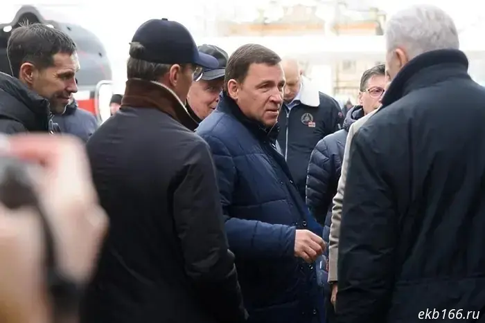 «Ъ»: Бывший министр ЖКХ Свердловской области Смирнов свидетельствовал против бывшего губернатора Куйвашева.