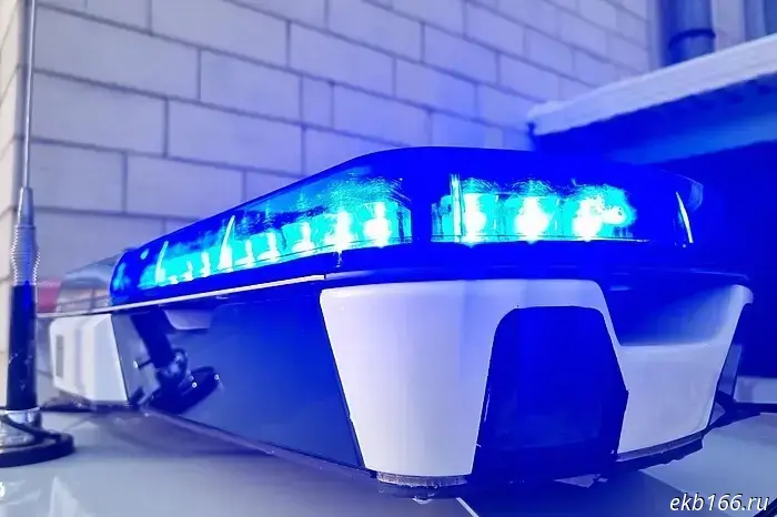 A Yekaterinburg coach had his sentence reduced for sexually abusing a schoolgirl.