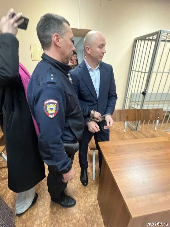 Verdict handed down to the former head of the Anti-Corruption Department of the Main Directorate of the Ministry of Internal Affairs in Yekaterinburg (PHOTO)